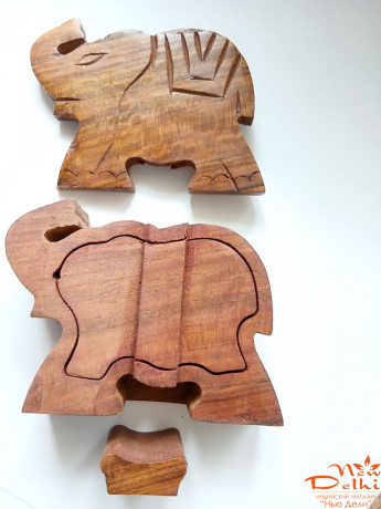 Скринька &quot;Слон&quot;  з секретом з червоного дерева &quot;Шишам&quot;. Індія. 11*9*4,5 см