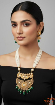 Набір індійських прикрас №1: кольє, сережки.