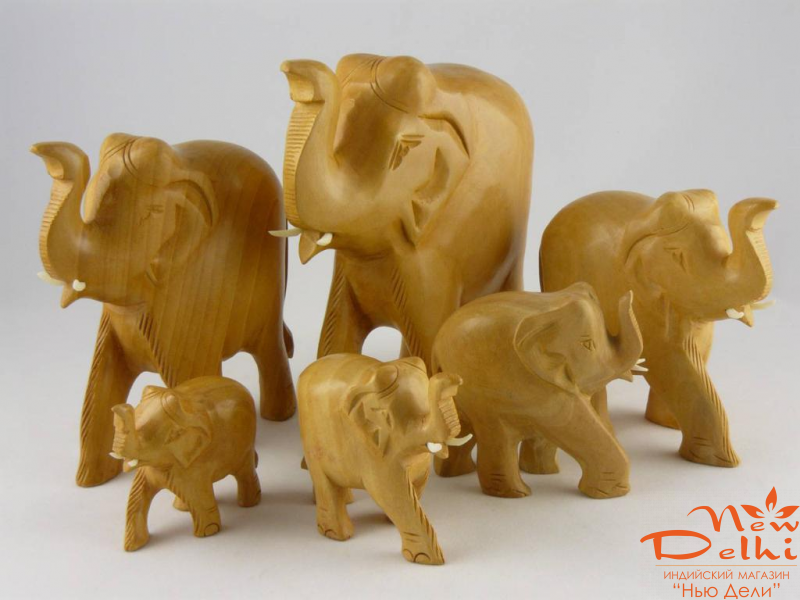 Слон Н=13 см дерев'яний з бівнями.  Індія. Ручна робота.