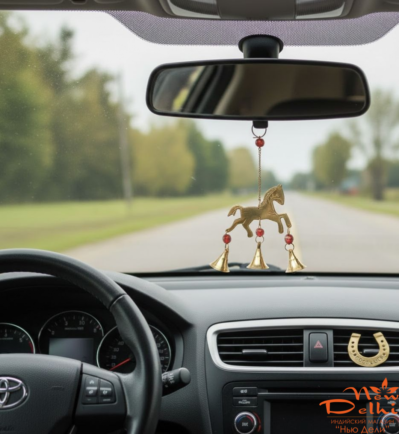 Підкова з написом Good Luck-символ Удачі,  5*4,5 см, латунь. Індія.