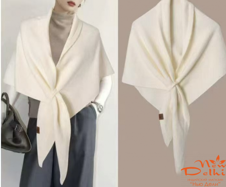 Косинка тепла з вовни, біла, розмір 120*120 см.