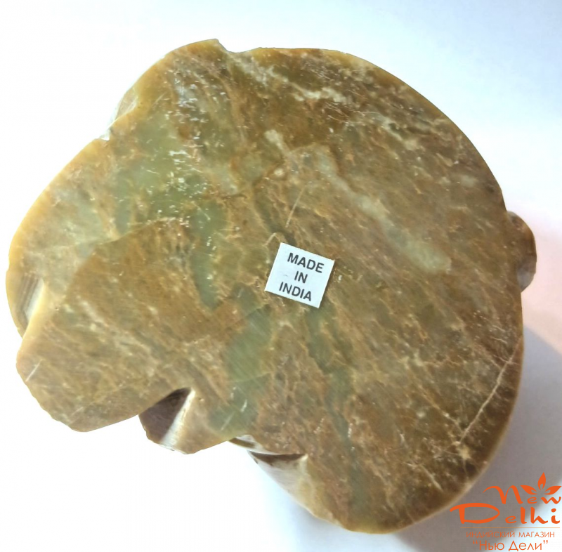 Хотей  -підставка під пахощщі, камінь, 8*7,5*6 см. Індія