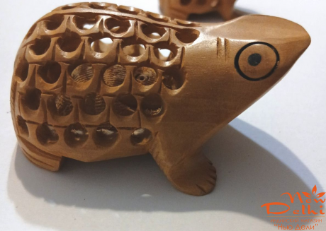 Жаба різьблена з дерева, 5*2,5 см, Індія. Ручна робота