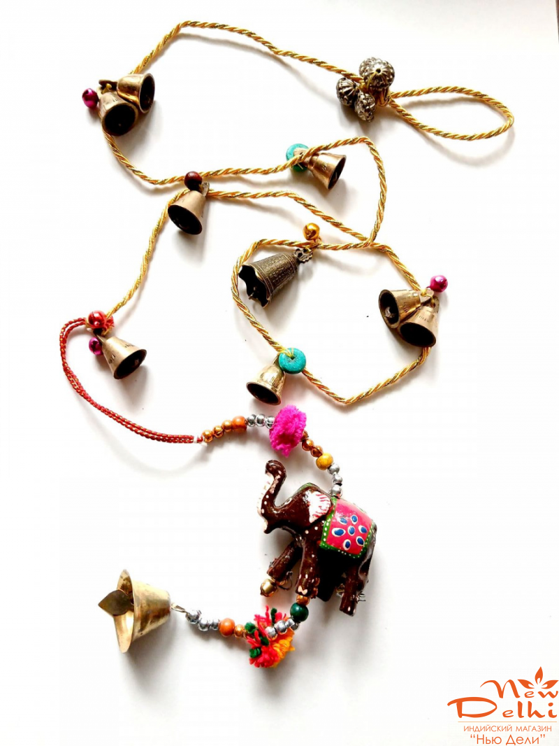 Дзвіночки, слоники на шнурі . Індія
