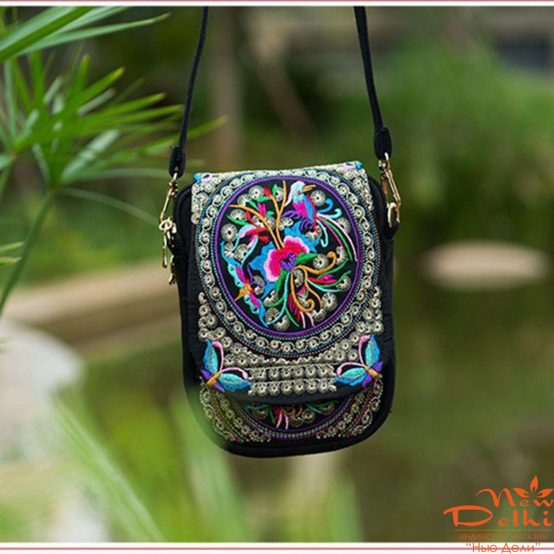 Сумочка -кошелек в Бохо стилі з єтничною вишивкой 18*15*5 см