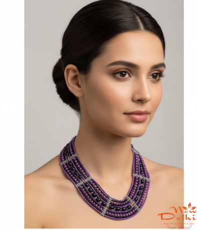 Намисто  бузкове з  бісеру.Індія.