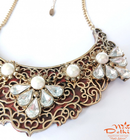 Колье -комірець ,латунь, зі стразами.Індія